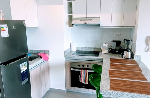 La Victoria Apartamento | 2Bdrm/2Bath Apartment - Pool & Gym near "Parque de las Aguas / Estadio Nacional"