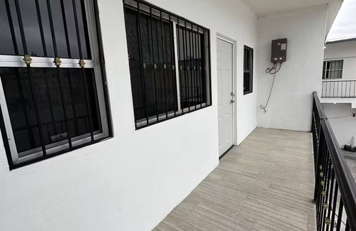 Nuevo Laredo Apartamento | Apartment four