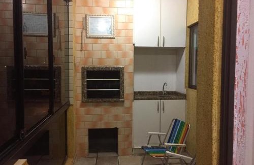 Laguna Apartamento | APARTAMENTO 3 DORM., O QUINTAL É A PRAIA E MOLHES