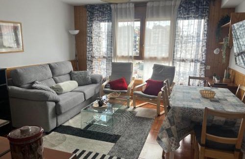 Pas de la Casa Apartamento | Apartamento a pie de Pistas con Parking Privado
