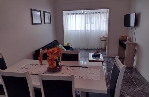 Capao da Canoa Apartamento | Apartamento a uma quadra do mar (200 m da Praia)