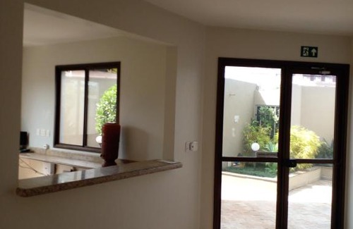 Morada da Colina Apartamento | Apartamento Aconchegante com Estacionamento