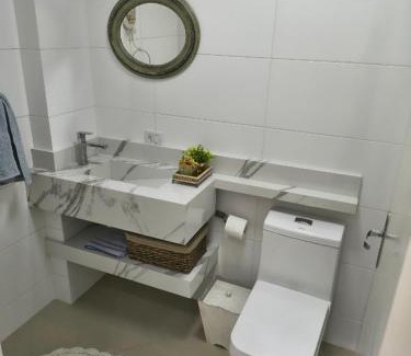 Piratuba Apartamento | Apartamento aconchegante com ar, secadora e adega