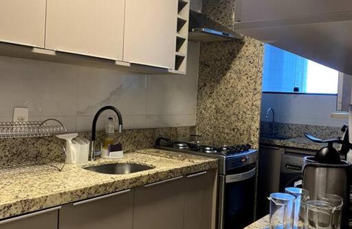 Boa Viagem Apartamento | Apartamento Aconchegante e Elegante com Piscina