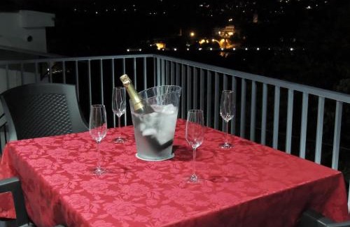 Amarante Apartamento | Apartamento Amarante - Vista São Gonçalo