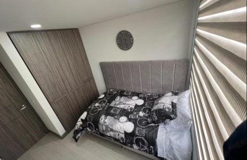 Bogota Apartamento | Apartamento amoblado, Edificio Avanzzare T1-601,