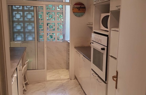 Pena Grande Apartamento | Apartamento, amplio y luminoso, cerca del centro de Madrid, a 2 min del metro.