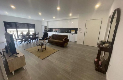 Tondela Apartamento | Apartamento amplo e moderno - perto do estádio futebol