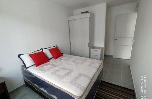 Girardot Apartamento | Apartamento Aqualina Orange Séptimo Piso Vista a Piscina