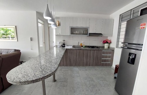 Girardot Apartamento | Apartamento Aqualina Orange Piso 2 Aire Acondicionado Vista a piscina