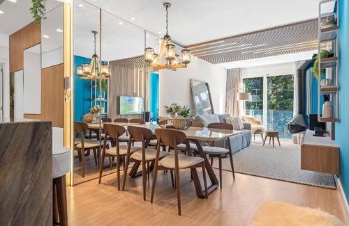 Quinta da Serra Apartamento | Apartamento Bellagio 2 Suítes e Piscina by Achei