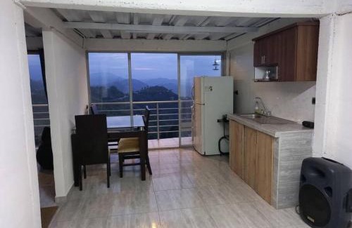 Manizales Apartamento | Apartamento Campestre y Turístico con Garaje y Mirador