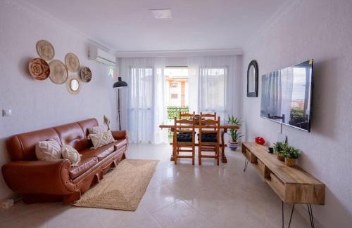 Huelva Apartamento | Apartamento Chic in Huelva 4 habitaciones