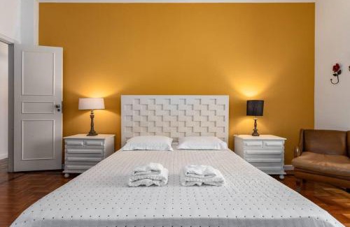 Copacabana Apartamento | Apartamento Clásico com Ar, WIFI e Garagem