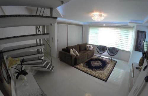 Quatro Ilhas Apartamento | Apartamento Cobertura Duplex
