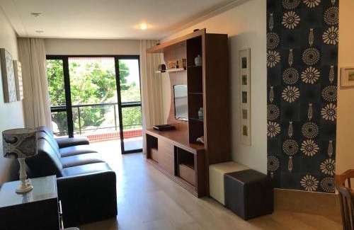Enseada Azul Apartamento | Apartamento com área externa na Bacutia - uma quadra do mar