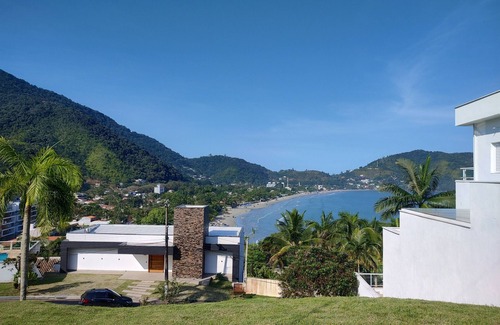 Acarau Apartamento | Apartamento com ar Condicionado na Praia Grande Ubatuba