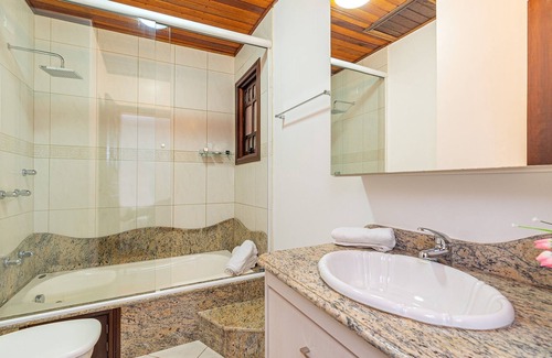 Quinta da Serra Apartamento | Apartamento com banheira - Stay House Temporada