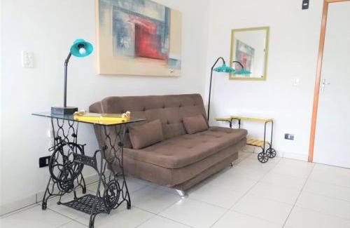 Ipiranguinha Apartamento | APARTAMENTO COM PISCINA E CHURRASQUEIRA EM UBATUBA
