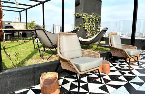 San Isidro Centro Financiero Apartamento | Apartamento con piscina en San Isidro