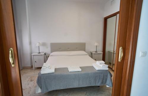 Parque Alcosa Apartamento | Apartamento con piscina solo en temporada