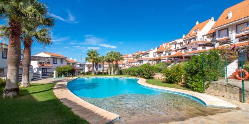 Alcorrin Apartamento | Apartamento con piscinas y muy cerca de la playa