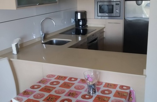 Sanxenxo Apartamento | Apartamento con terraza cercano a la playa