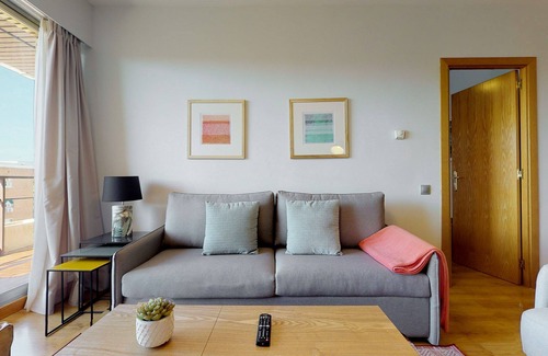 Cotos Apartamento | Apartamento con terraza en Zona norte Madrid ( Chamartin I )