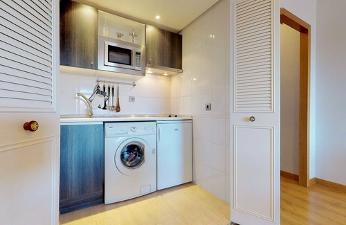 Cotos Apartamento | Apartamento con terraza en Zona norte Madrid ( Chamartin I )