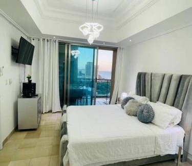 San Geronimo Apartamento | Apartamento con vista mar La Paz en Malecón Santo Domingo