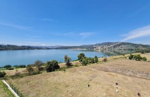 Paipa Apartamento | Apartamento con vista al lago Sochagota
