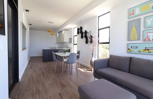 Santa Ana Apartamento | Apartamento con vista espectacular y amenidades de lujo!