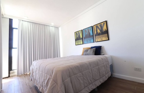 Santa Ana Apartamento | Apartamento con vista espectacular y amenidades de lujo!