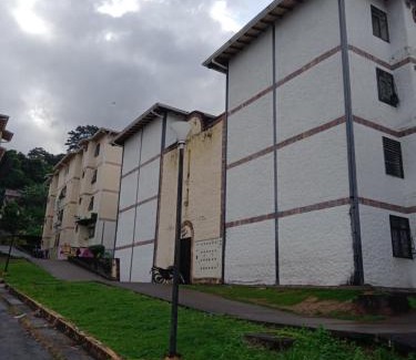 San Cristóbal Apartamento | APARTAMENTo CUMBRES ANDINAS 3 Hab 5 personas