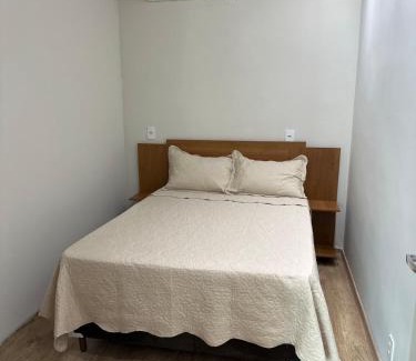 Nossa Senhora da Gloria Apartamento | Apartamento de 2 quartos espaçoso!