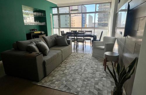 Bela Vista Apartamento | Apartamento de 4 quartos, 2 suítes com garagem perto da Paulista