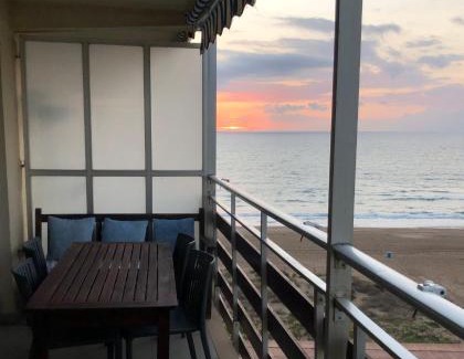 Pobles del Sud Apartamento | Apartamento de playa Valmar - Beachfront exclusive residential
