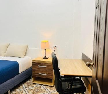 San Pedro La Laguna Apartamento | Apartamento en la zona viva con parqueo exclusivo