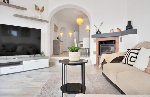 Mijas Apartamento | Apartamento elegante y minimalista en Calahonda - PUENTE 3 408