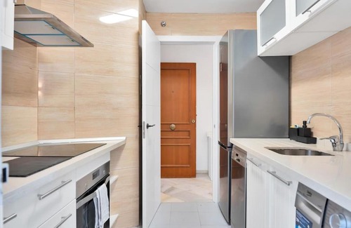 Mijas Apartamento | Apartamento elegante y minimalista en Calahonda - PUENTE 3 408