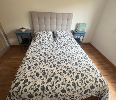 A Guarda Apartamento | Apartamento; en el camino con WIFI