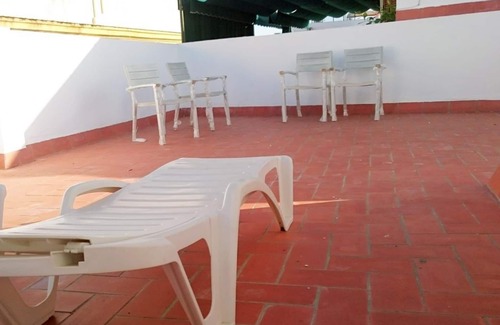 La Florida Apartamento | Apartamento en el centro histórico de Sevilla. WiFi y parking gratis. [CC2]