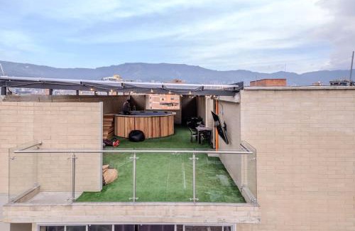Florida Nueva Apartamento | Apartamento en Laureles 2BR con rooftop y piscina 702