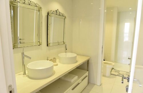 Marbella Apartamento | Apartamento en YOO Vista al mar en Avenida Balboa