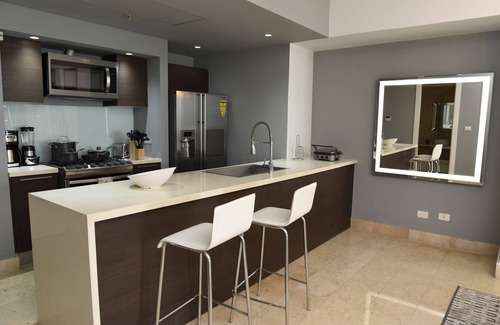 Marbella Apartamento | Apartamento en YOO Vista al mar en Avenida Balboa