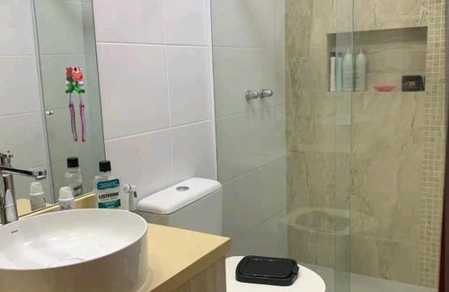 Recreio dos Bandeirantes Apartamento | Apartamento encantador e aconchegante no Recreio.