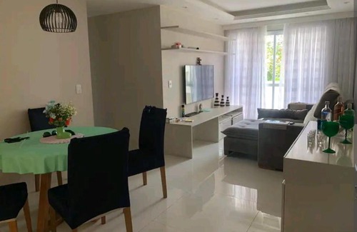 Recreio dos Bandeirantes Apartamento | Apartamento encantador e aconchegante no Recreio.