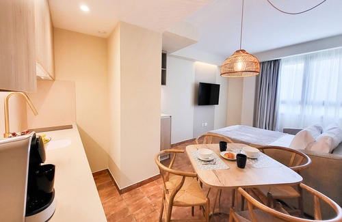 Ciutat de les Arts i les Ciencies Apartamento | APARTAMENTO LAS CIENCIAS F. WIFI + AIRE ACONDICIONADO + PARKING