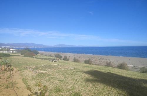 Puerto de la Duquesa Apartamento | APARTAMENTO JUNTO A LA PLAYA ZONA TRANQUILA