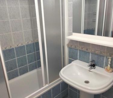 Figueras (Castropol) Apartamento | Apartamento Laguna